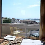 Petrovi Gasthuis Sozopol