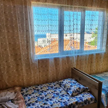 Petrovi بيت ضيافة